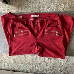 Torrid Women Jegging Jeans Burgundy Size 24